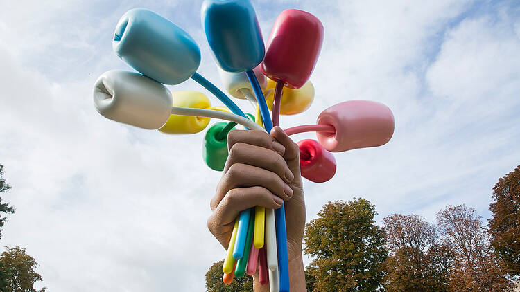 Bouquet of Tulips by Jeff Koons🌷 1