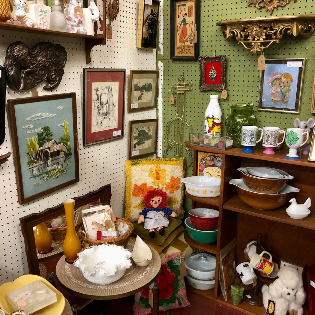 Remember Yesteryears Vintage Center 1