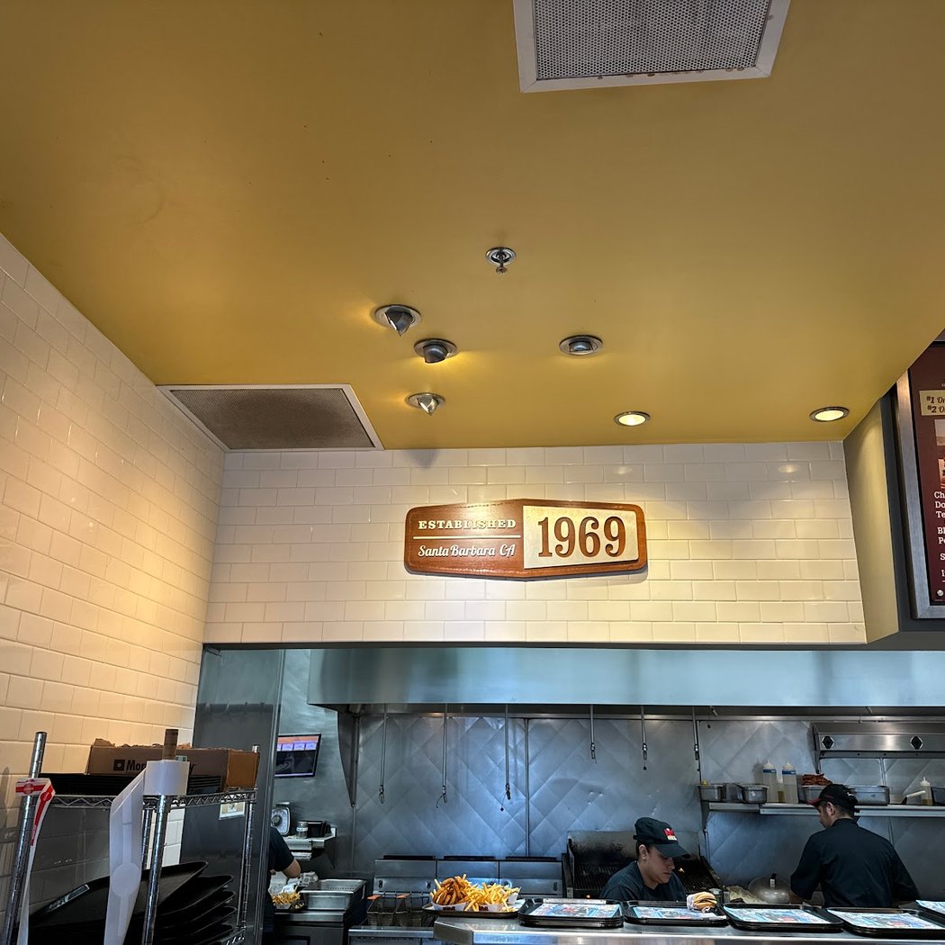 Habit Burger & Grill 3