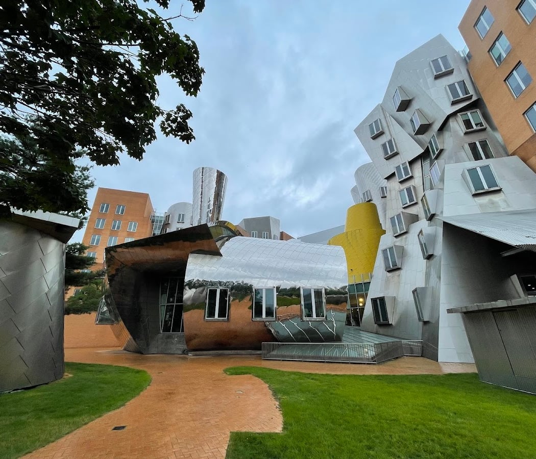Kendall/MIT Open Space 3
