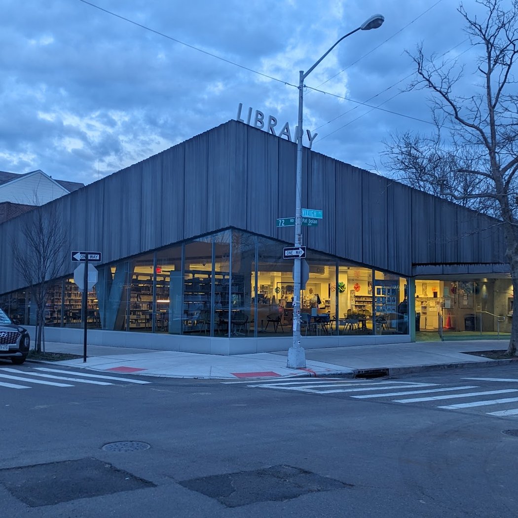 Queens Public Library at Kew Gardens Hills 1