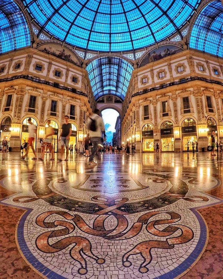 Galleria Vittorio Emanuele II 1