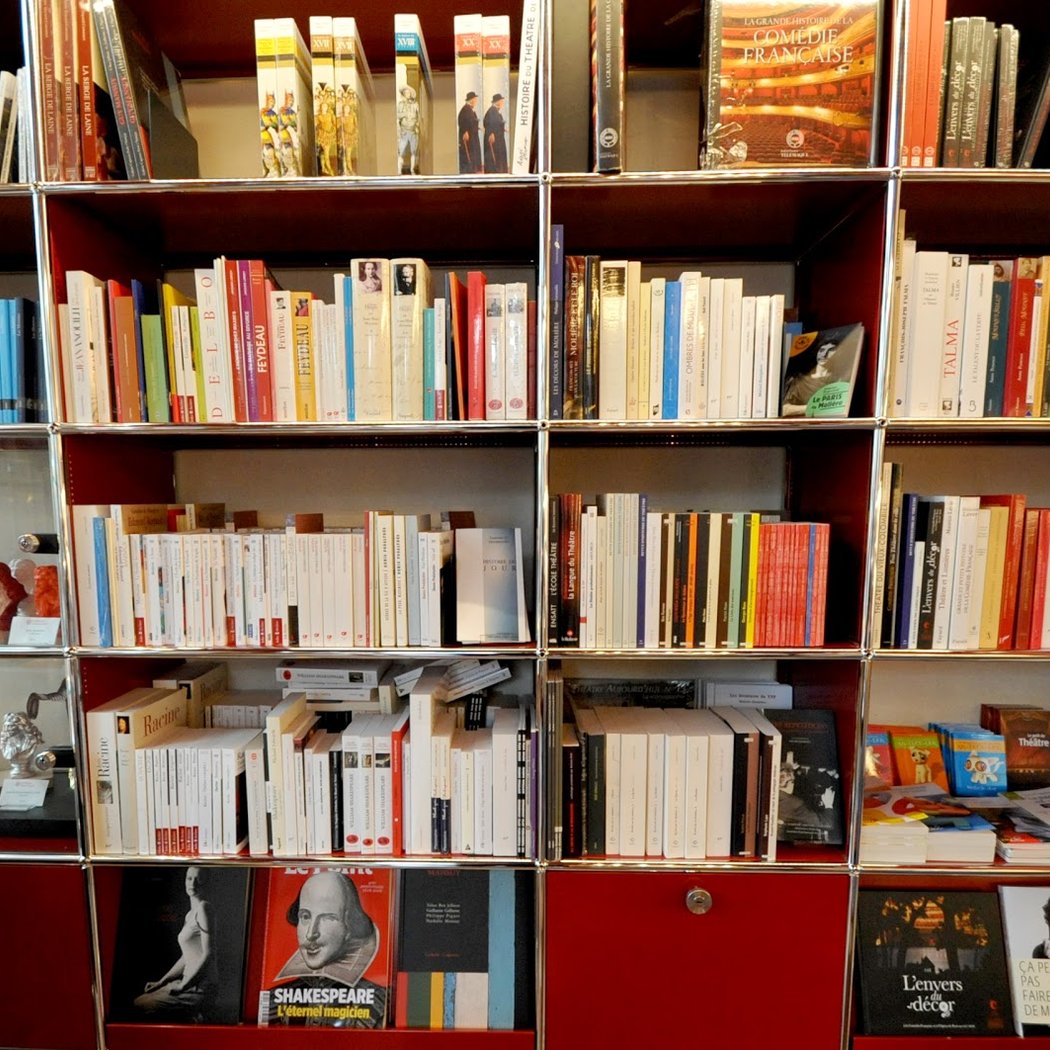 Boutique of the French Comedie 1