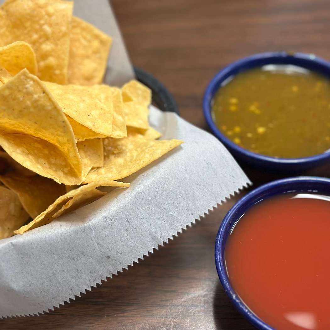El Caracol Mexican Restaurant 3
