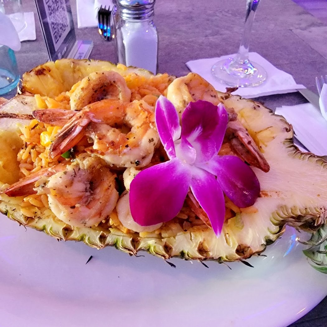 PiCH Restaurant and Lounge 5