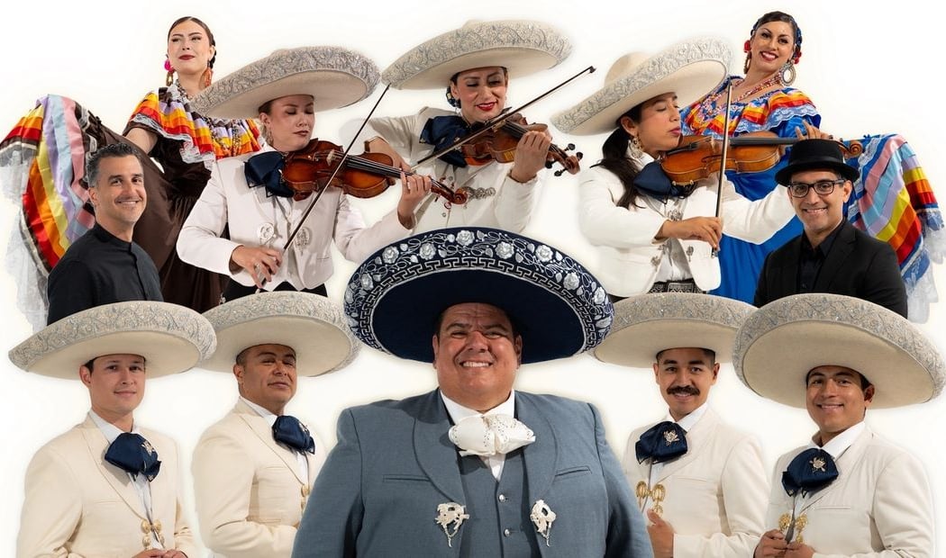 Julian Torres and Mariachi Cenzontle 2