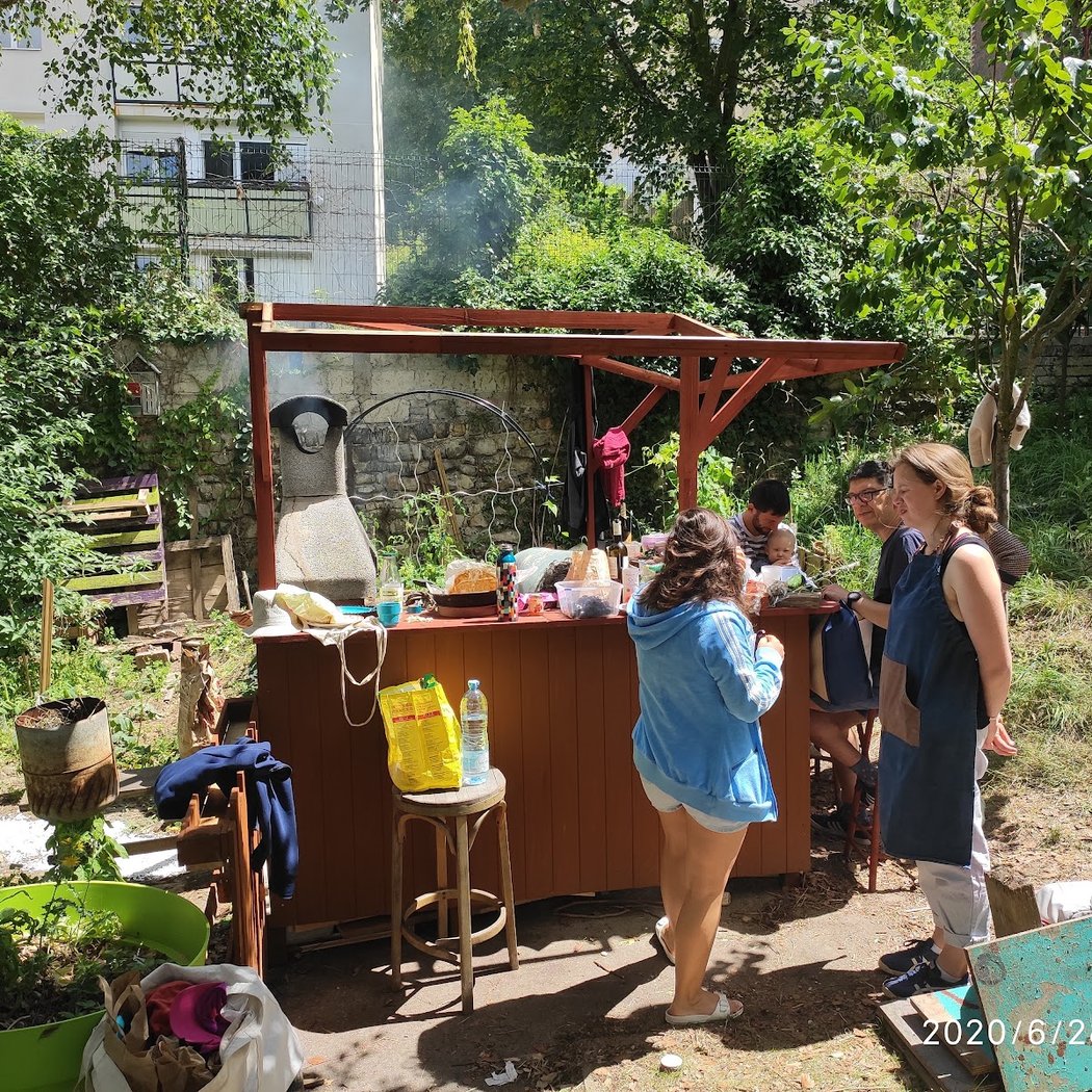 Le Jardin des Sentes 3