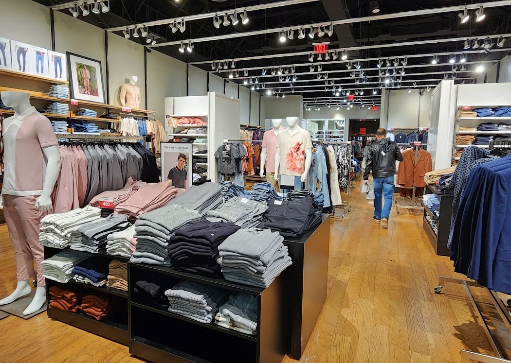 Express Factory Outlet 3