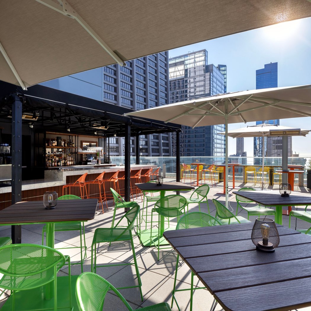 Aire Rooftop Bar Chicago 2