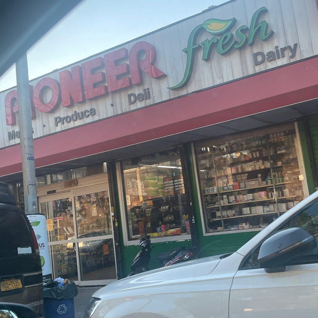 Pioneer Fresh of East New York 2