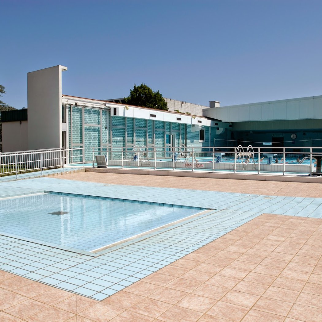 Pool Lauga 3