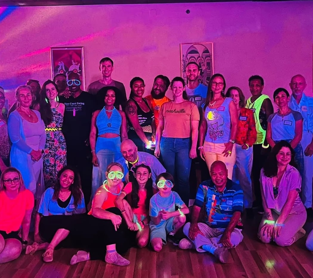 SWING DANCING 3