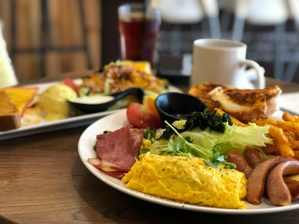 Cozy Cafe 1
