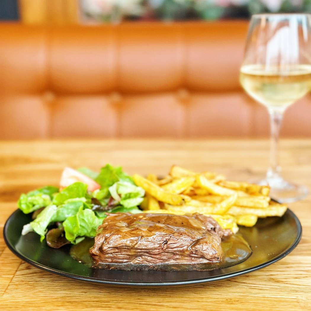 La Place - Café Brasserie & Bar ｜Vallée de Chevreuse 3