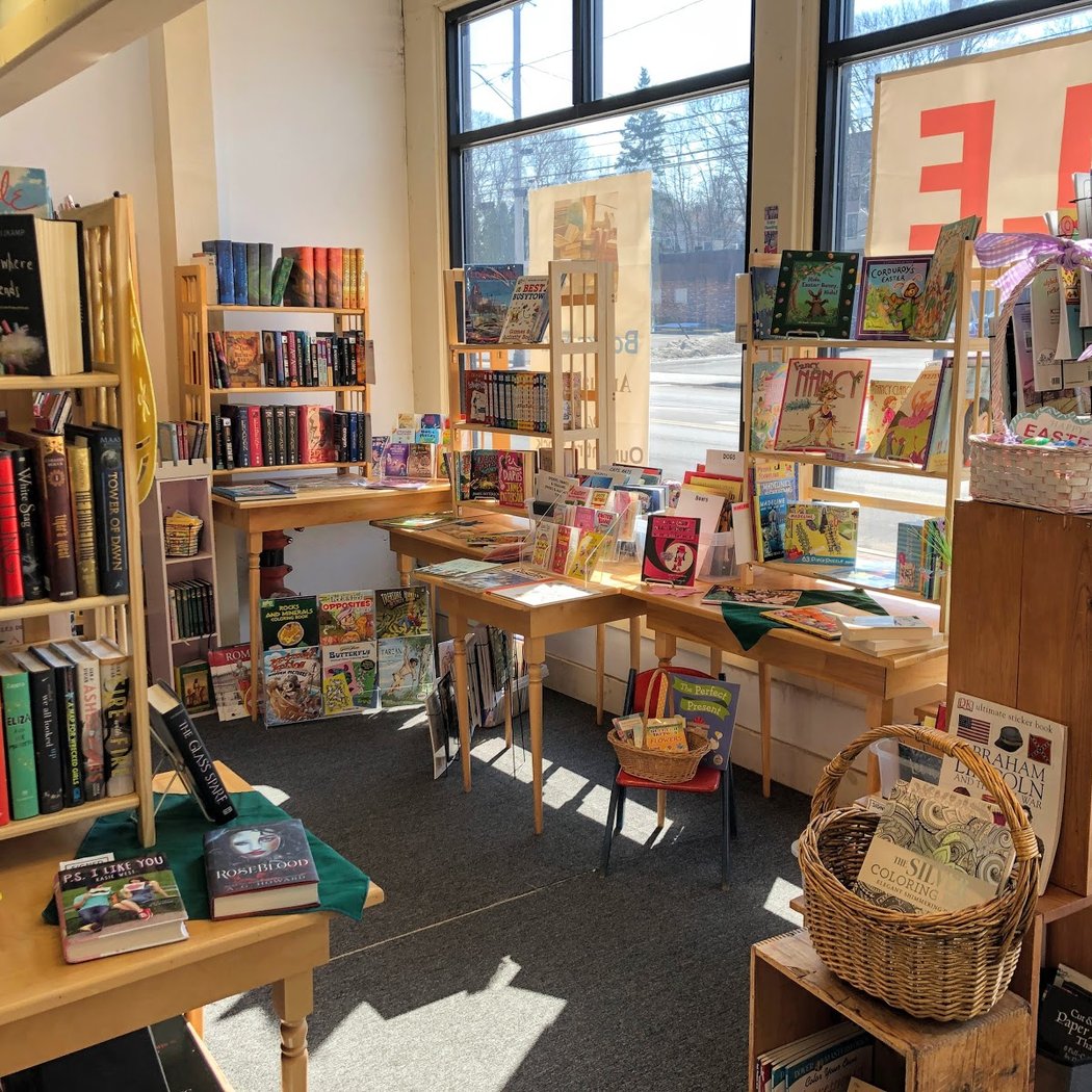 Books End 3
