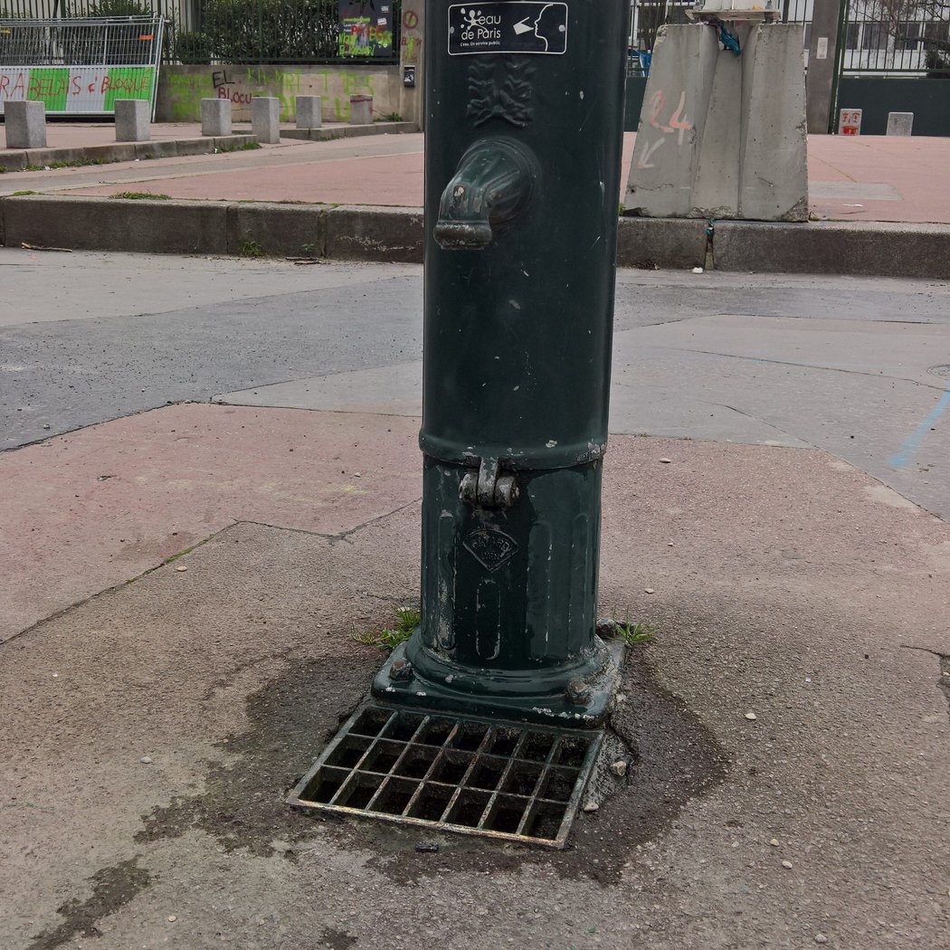 Fontaine Bayard à eau potable 2
