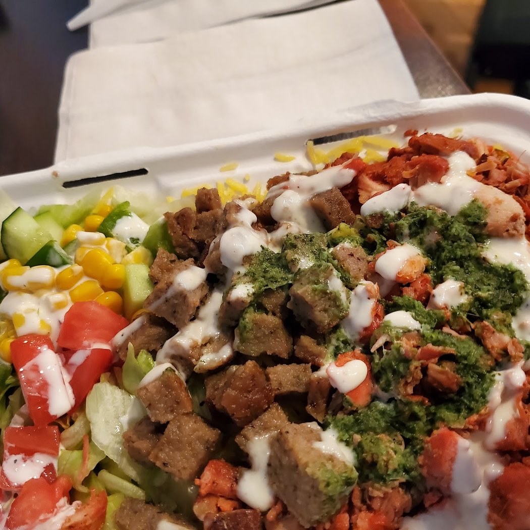 SADIQA HALAL FOOD 1