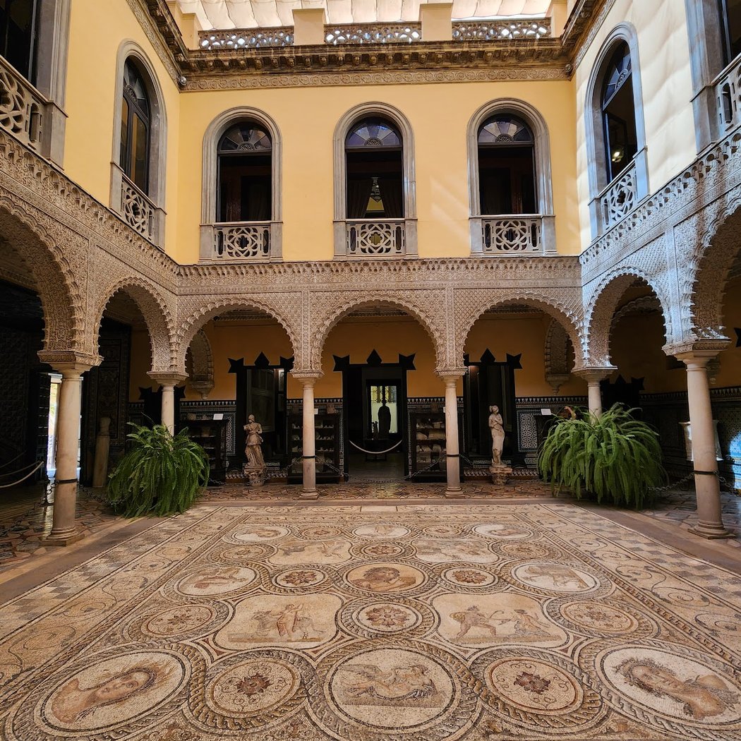 Microvisitas teatralizadas al Palacio de Lebrija 1