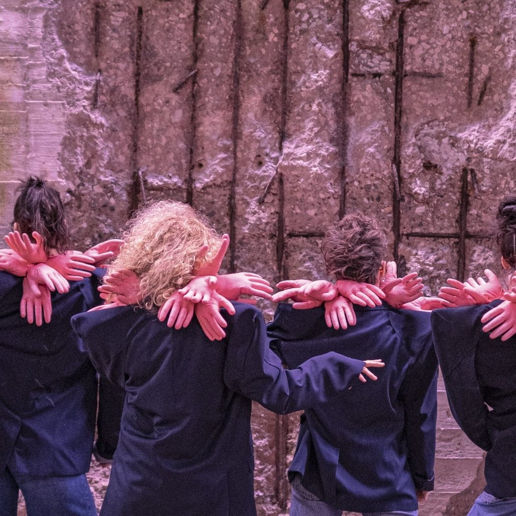 Autour du spectacle Trust