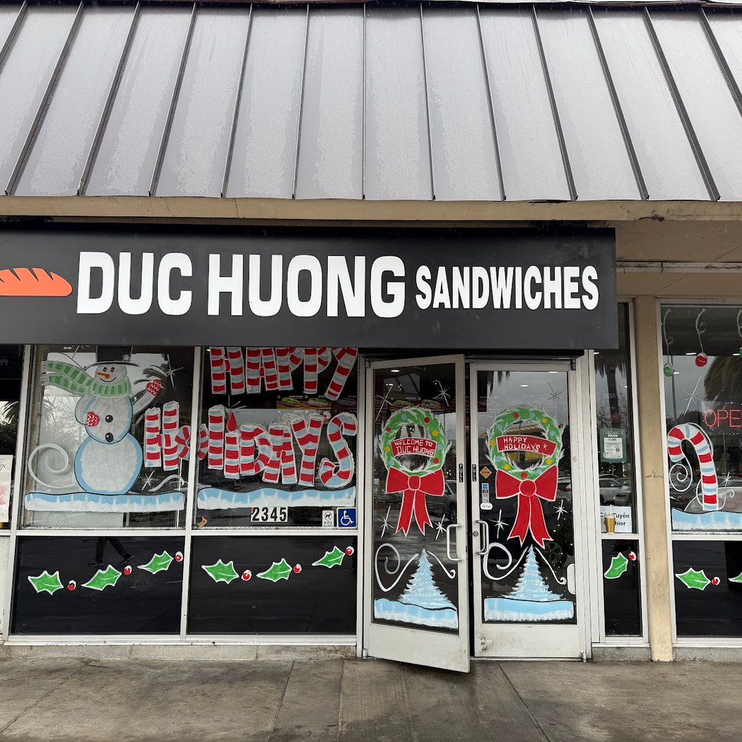 Duc Huong Sandwiches 2