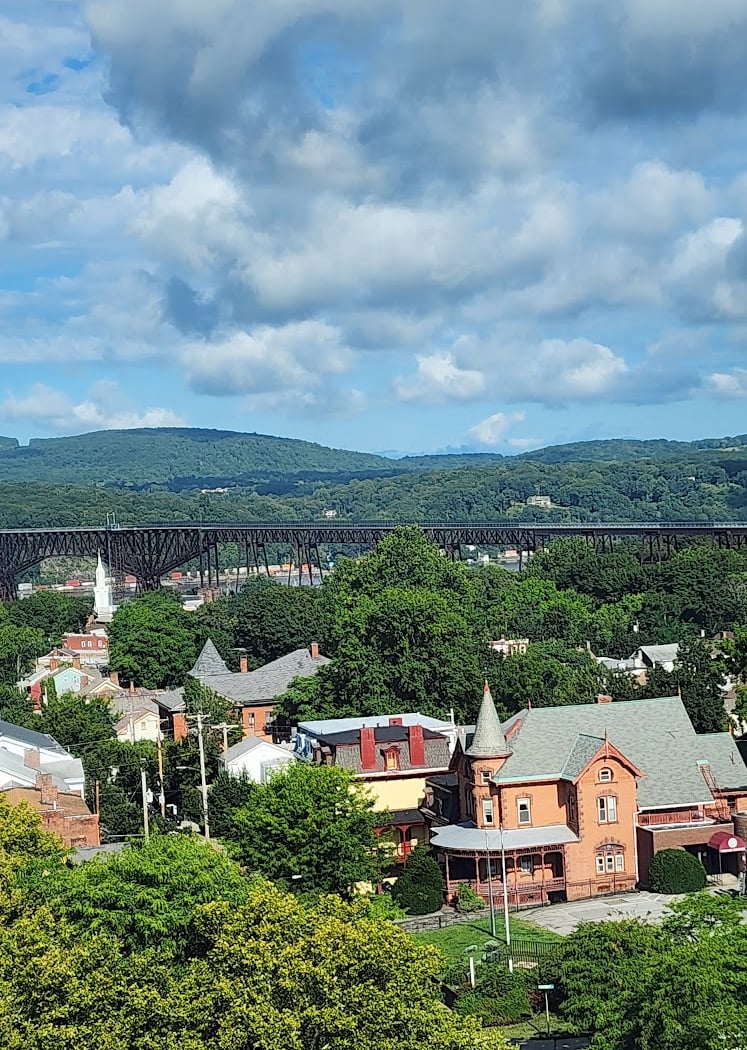 DoubleTree by Hilton Poughkeepsie 2