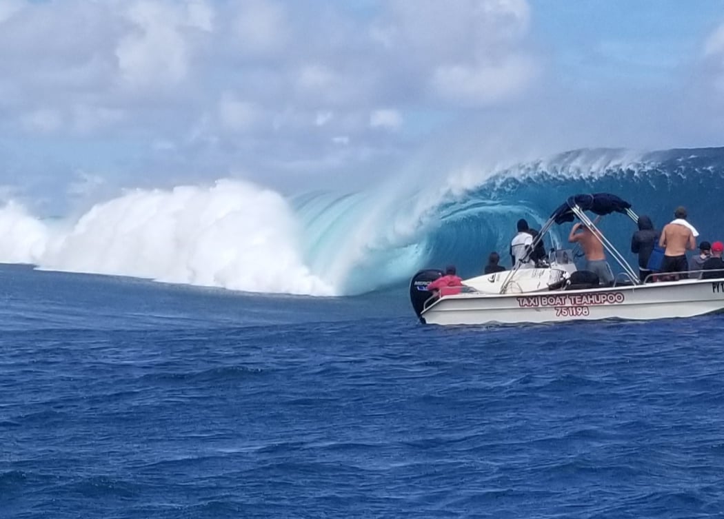 Teahupo'o 3