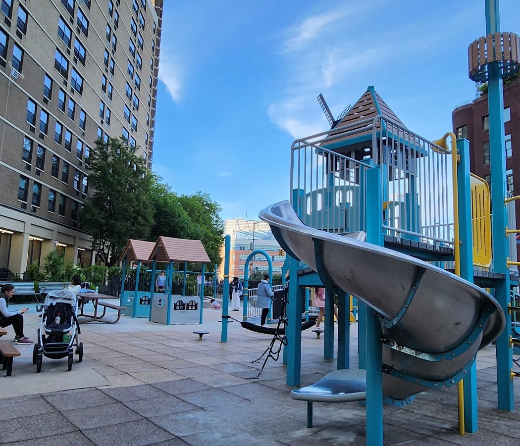 Pearl Street Playground 2