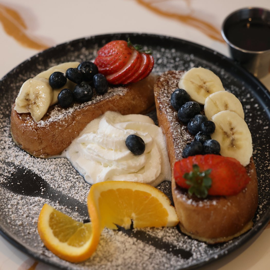 Bubbles & Delights Café 5