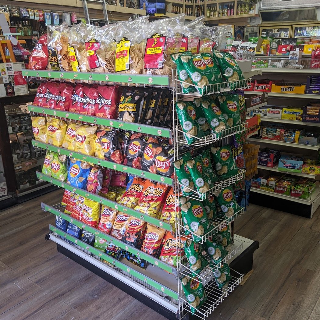 Haight & Cole Liquors 1
