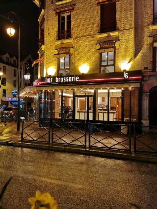Café des Sports 5