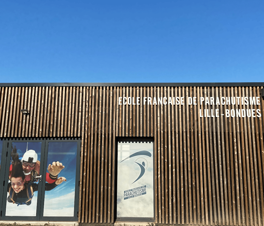 French School of Skydiving Lille Bondues 3