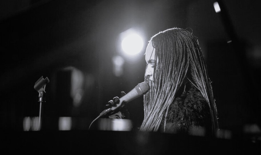 Jackie Ribas Performance 1