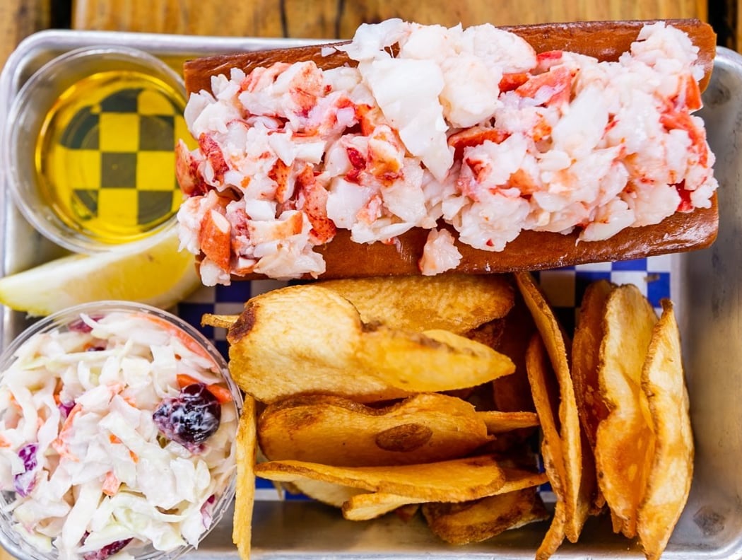 New England Lobster Market & Eatery 3