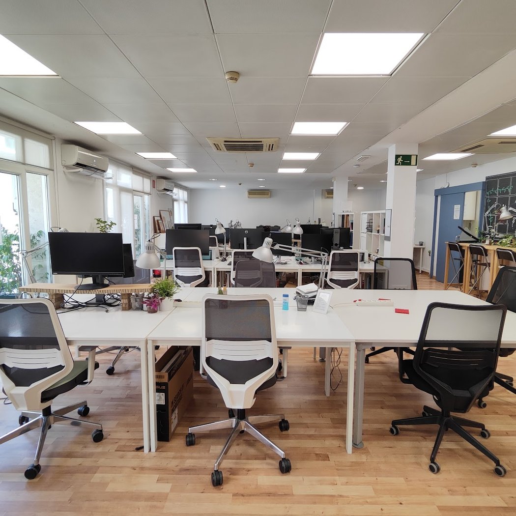 Coworking Sevilla :: workINcompany 3