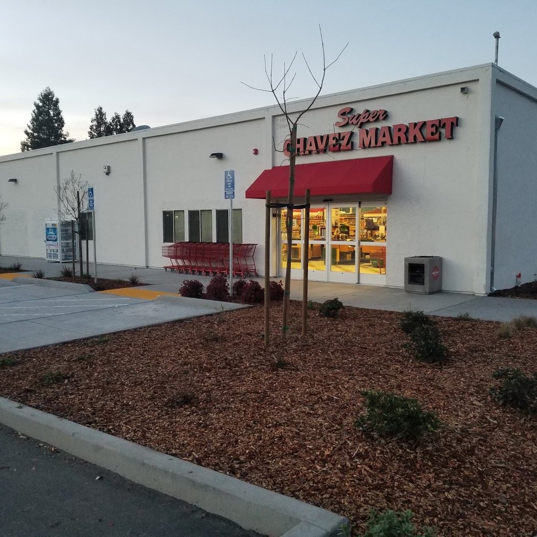 Super Chavez Market 2