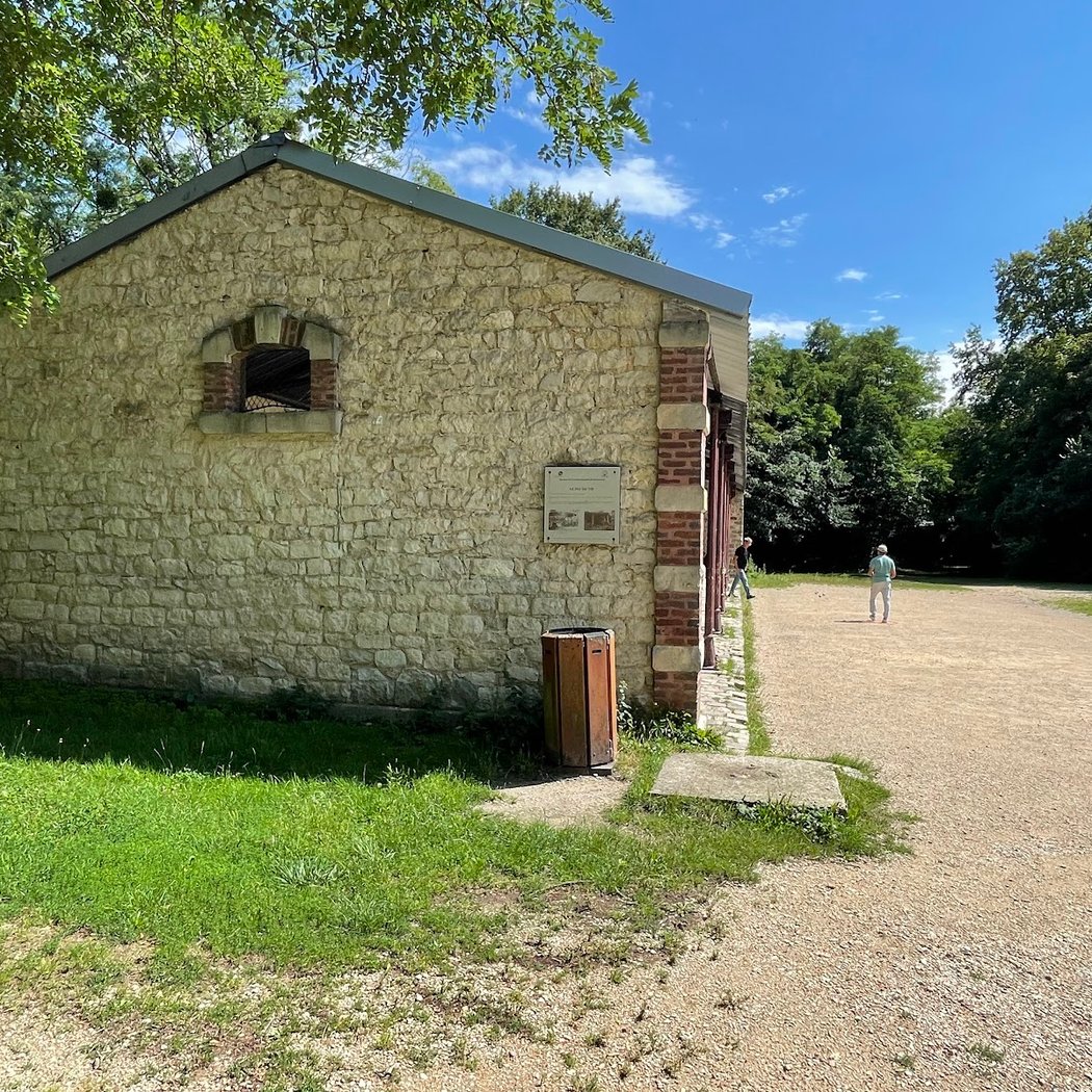 Le Pas de tir _ Parc de la poudrerie de Sevran 2