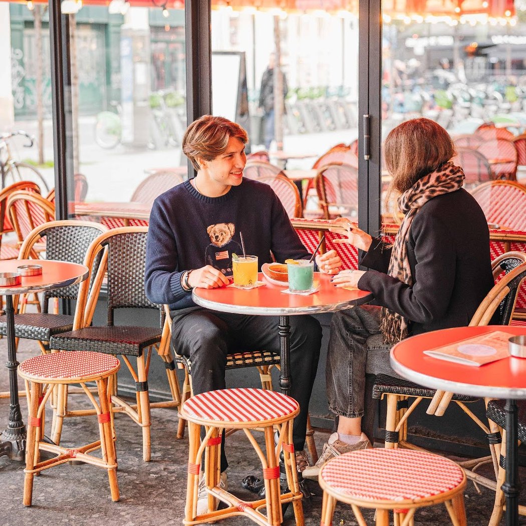 LE PARIS HALLES CAFÉ 3
