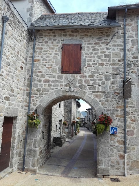 Logis Auberge de la Tour 3