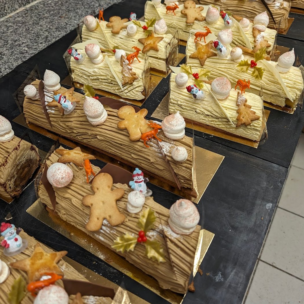 Boulangerie Pâtisserie F 2