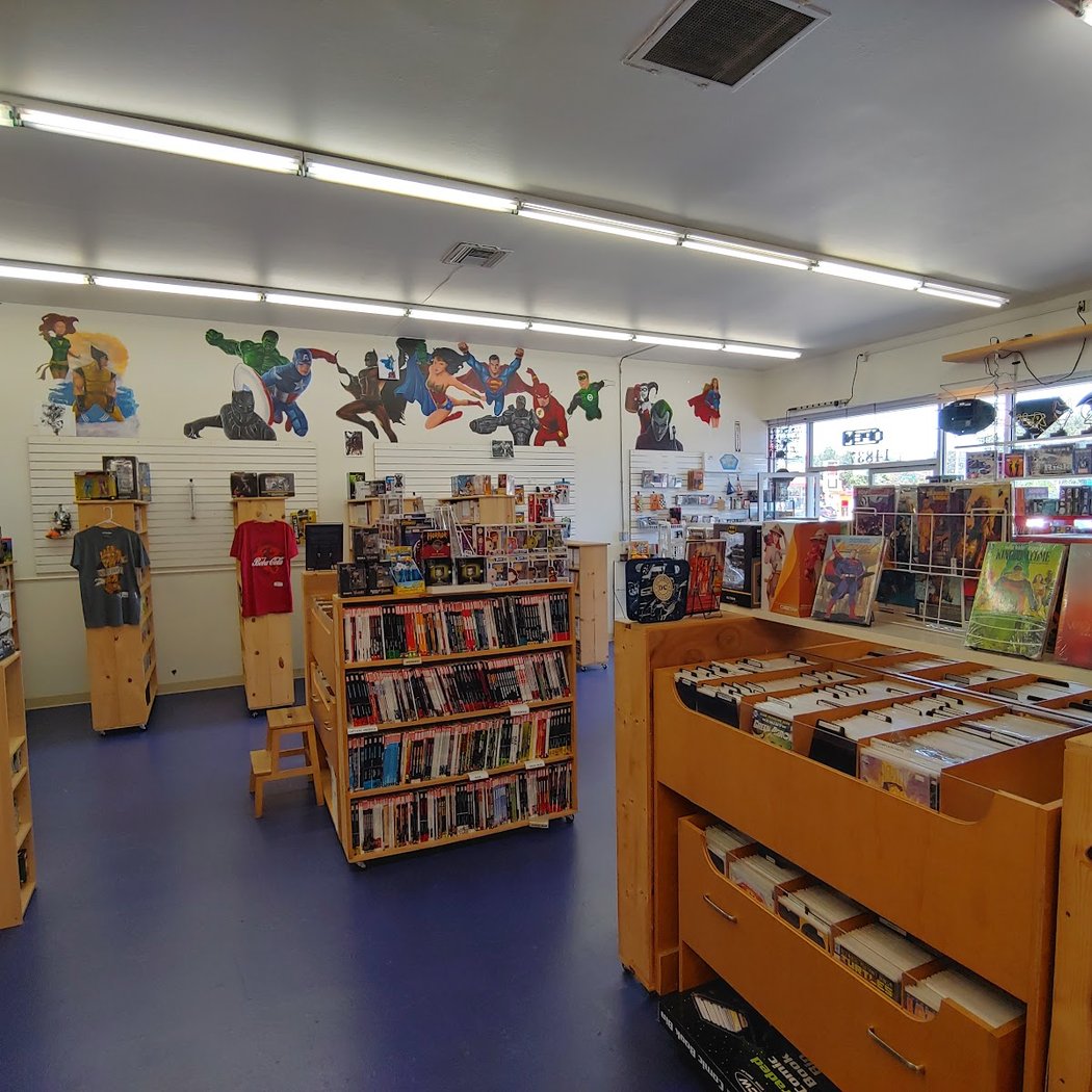 Comic Shop 3