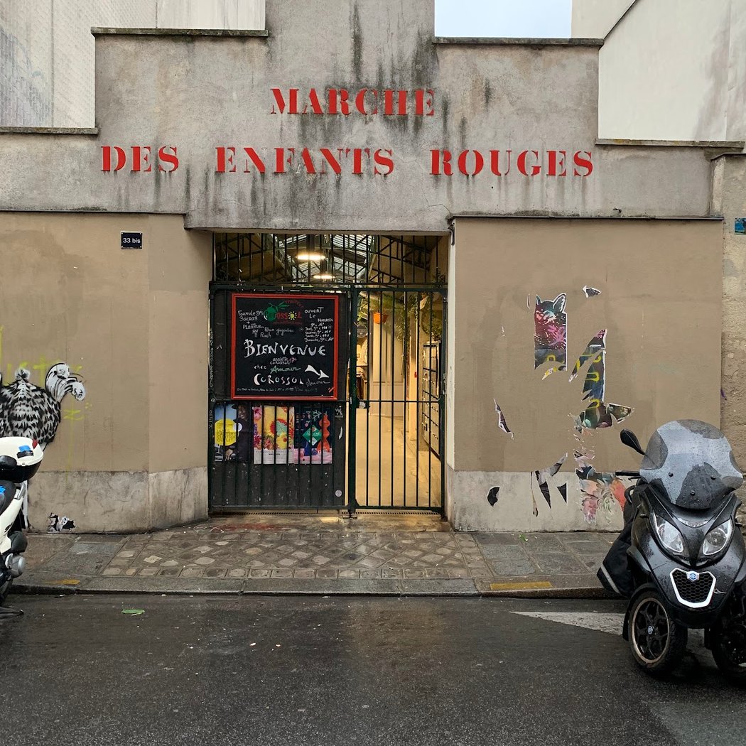 Fromagerie 39 rue de Bretagne dans le marché des enfant rouge la petite ferme d'Inès 2