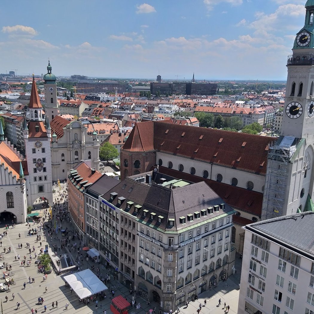Marienplatz 3