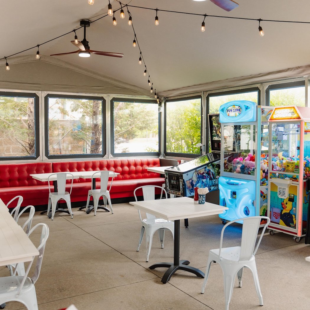 Local Burger - Sayville - Restaurant and Bar 1