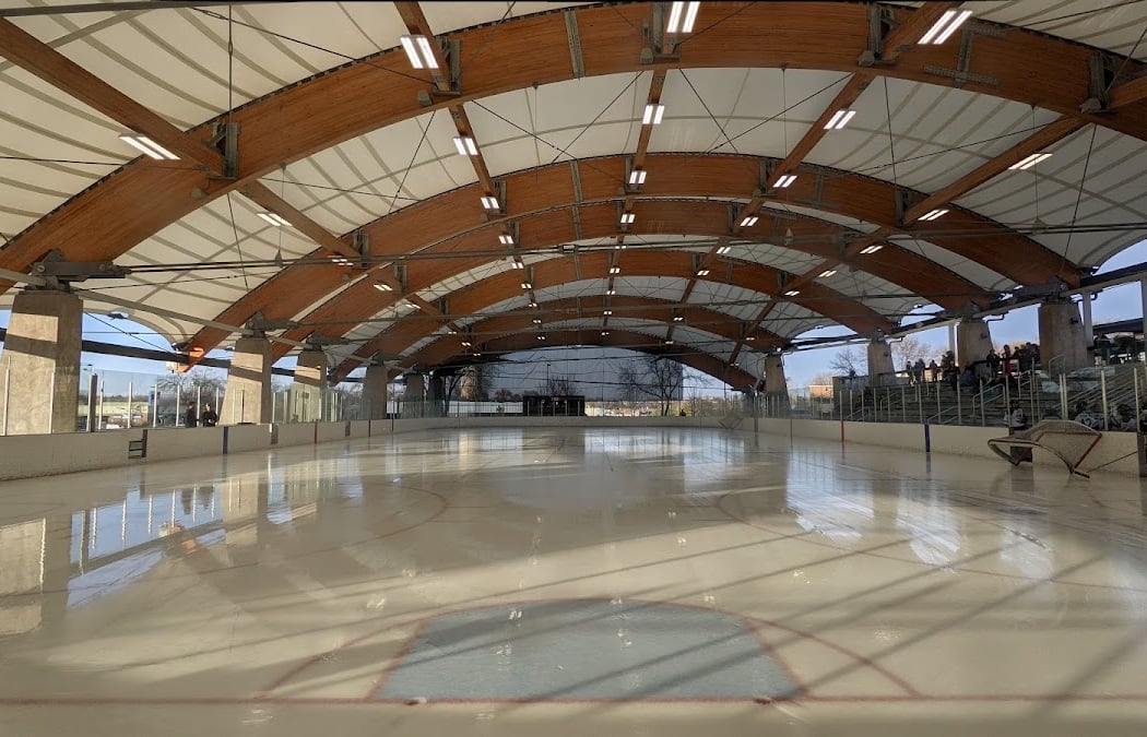Recreation Outdoor Center (Roc) 2