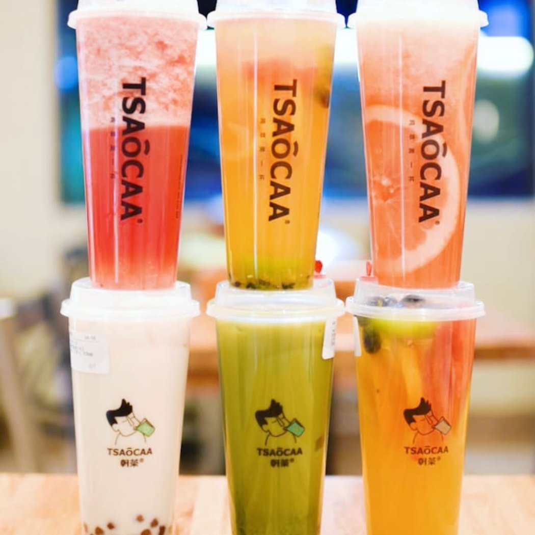 朝茶 Tsaocaa bubble tea store 1
