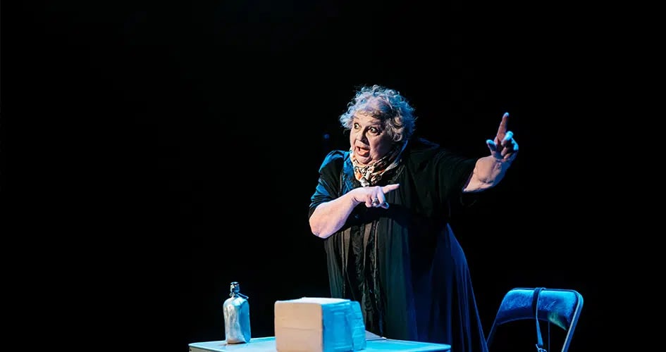 Pauline & Carton 1