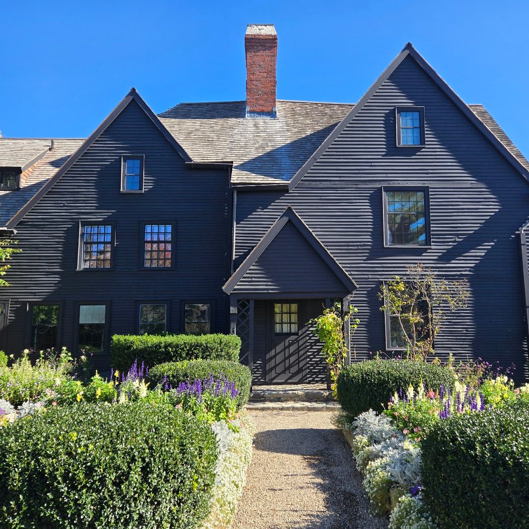 The House of the Seven Gables 1