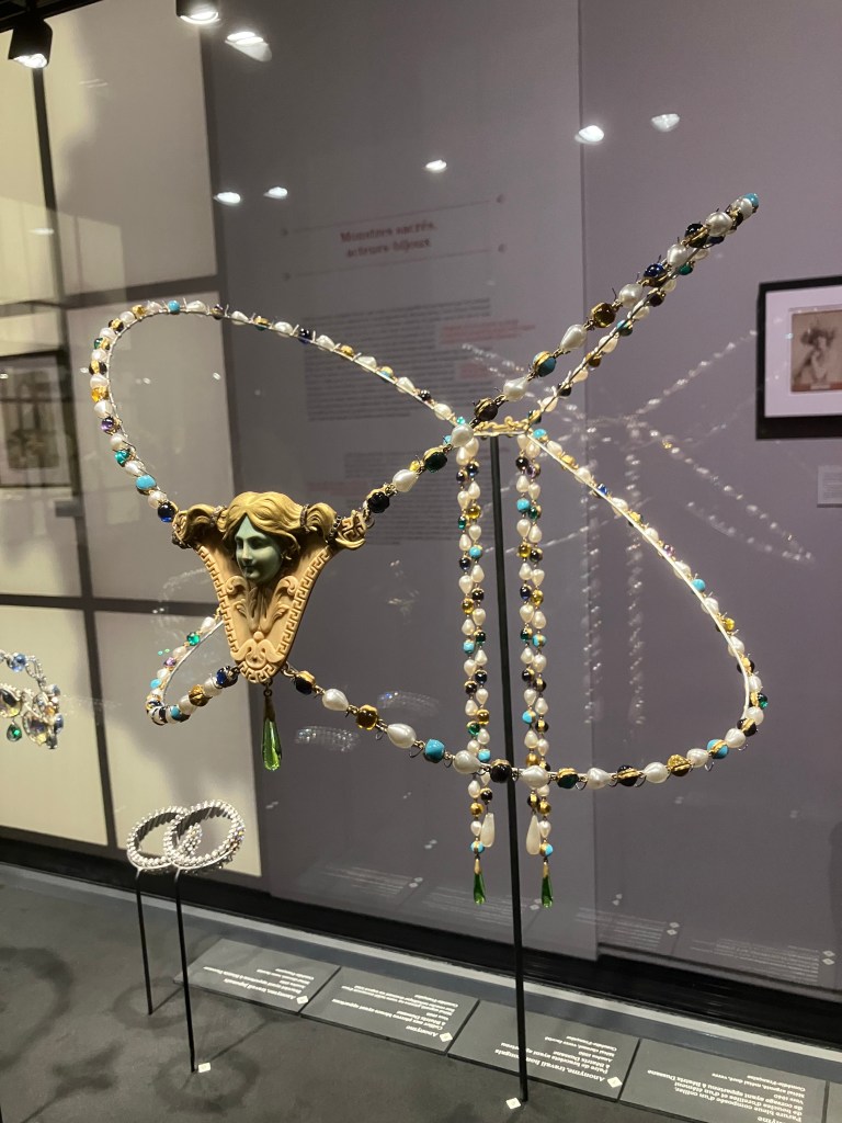 Bijoux de scène de la Comédie-Française 3