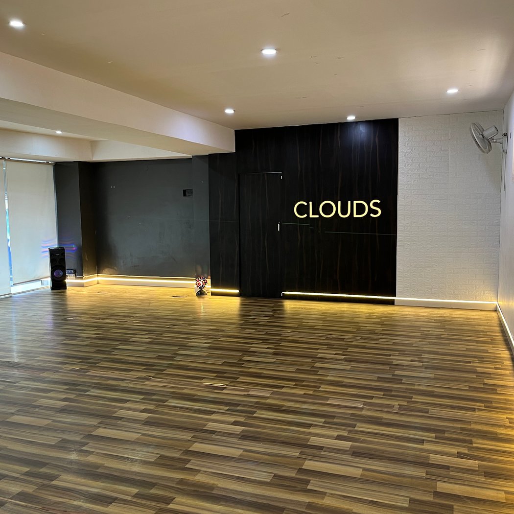 Clouds Dance Music and Fitness Studio 3