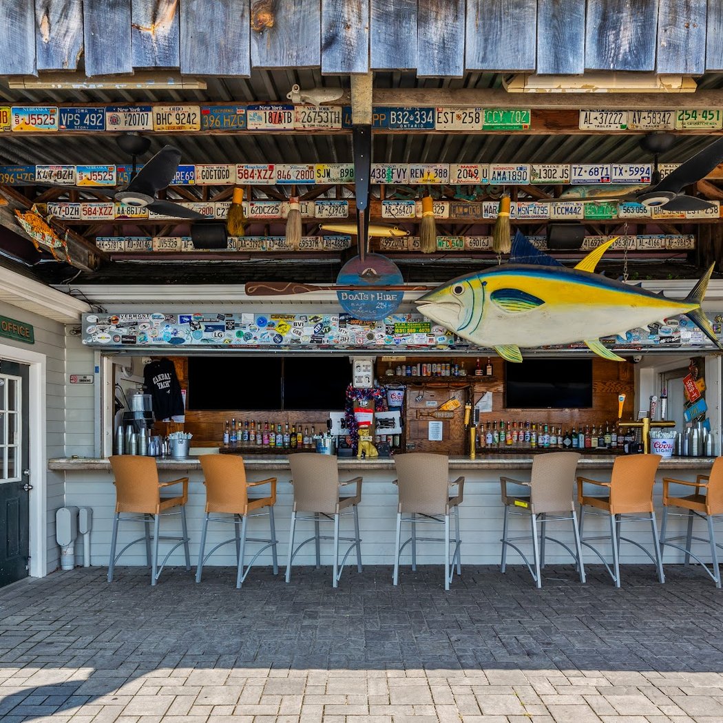 The Spot at Oakdale Yacht Club 2